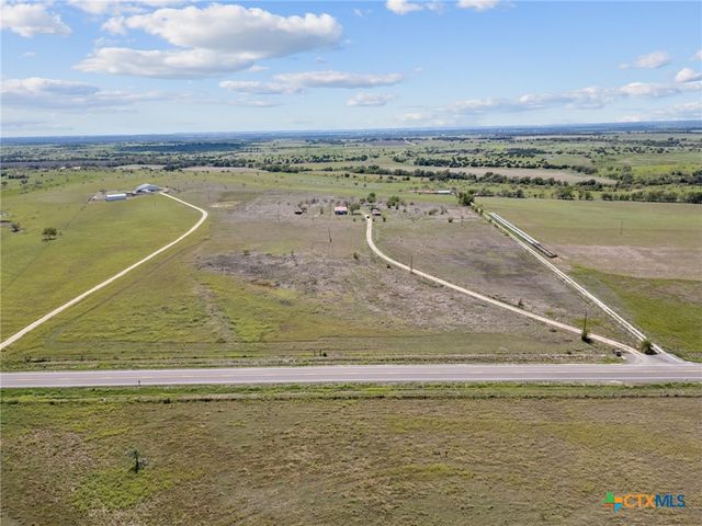 8676 Fm 932, Hamilton, TX 76531