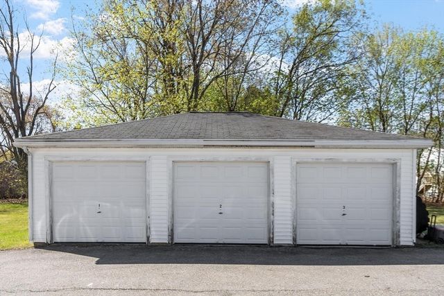 15R Warren Ave 15R, Chelmsford, MA 01824