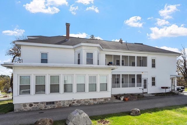 15R Warren Ave 15R, Chelmsford, MA 01824