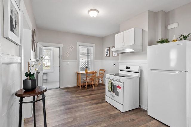 15R Warren Ave 15R, Chelmsford, MA 01824