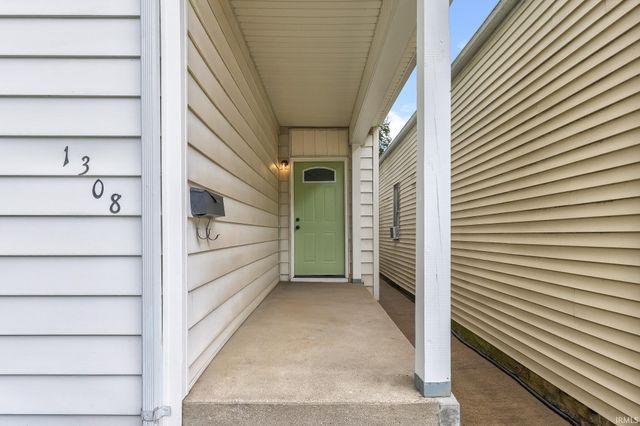 1308 E Walnut Street, Evansville, IN 47714