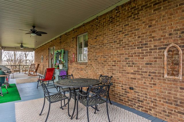 282 Keystone Drive NE, Cleveland, TN 37312