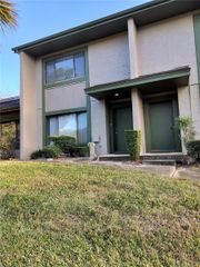 7806 BURYL COURT 197, Temple Terrace, FL 33637