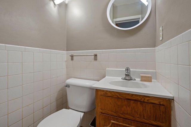 613 Pleasant View STREET, Wauwatosa, WI 53226