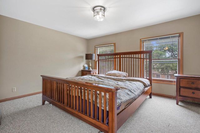 613 Pleasant View STREET, Wauwatosa, WI 53226