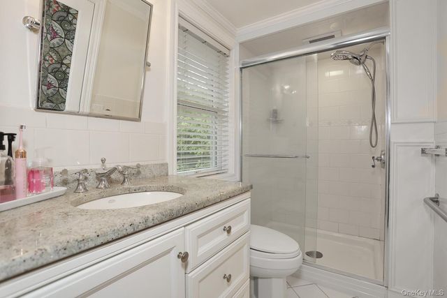 29 Clinton Avenue, Tappan, NY 10983