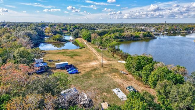 1930 FRUITRIDGE STREET, Brandon, FL 33510