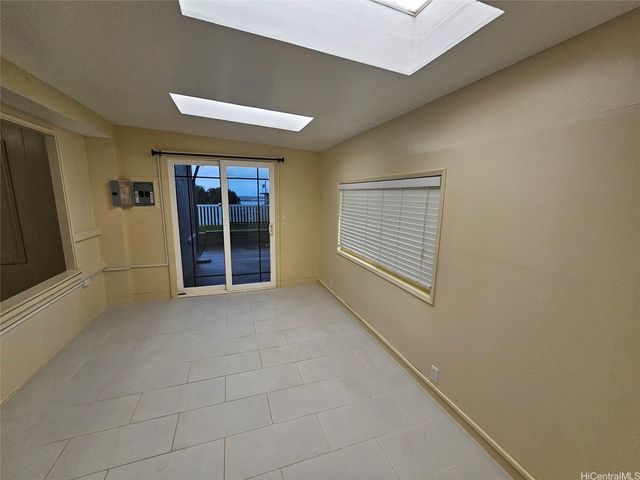 98-940 Iliee Street, Aiea, HI 96701