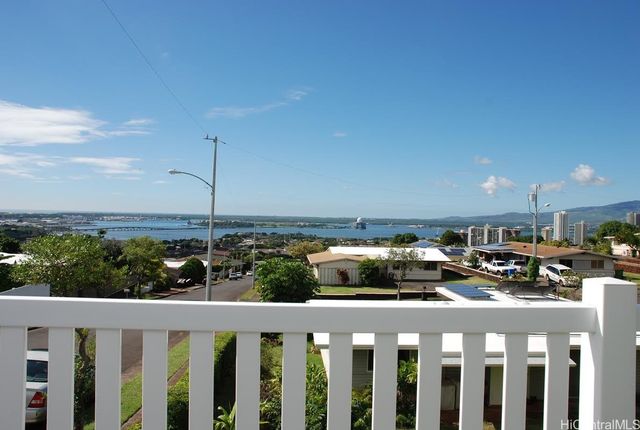 98-940 Iliee Street, Aiea, HI 96701