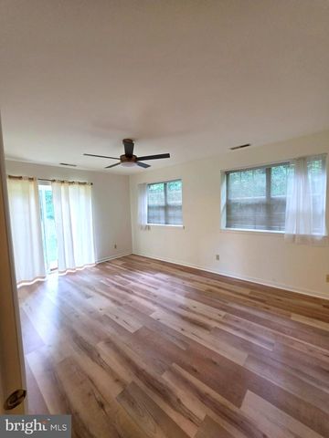 8-A OLYMPIC DR, Reading, PA 19607