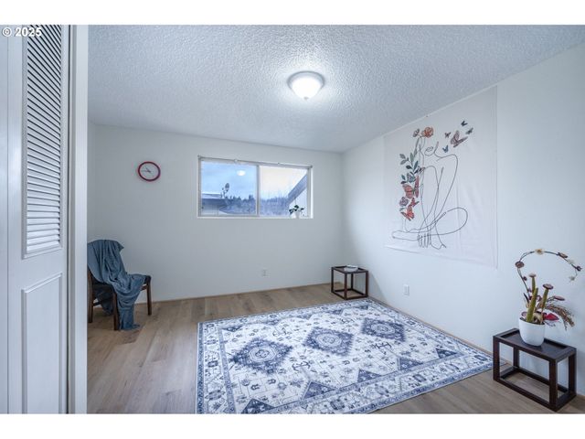 4059 DONALD St, Eugene, OR 97405