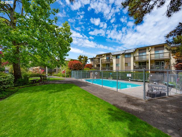 4059 DONALD St, Eugene, OR 97405