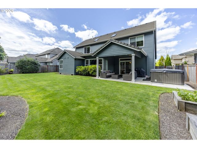 3735 NORWICH Ave, Eugene, OR 97408