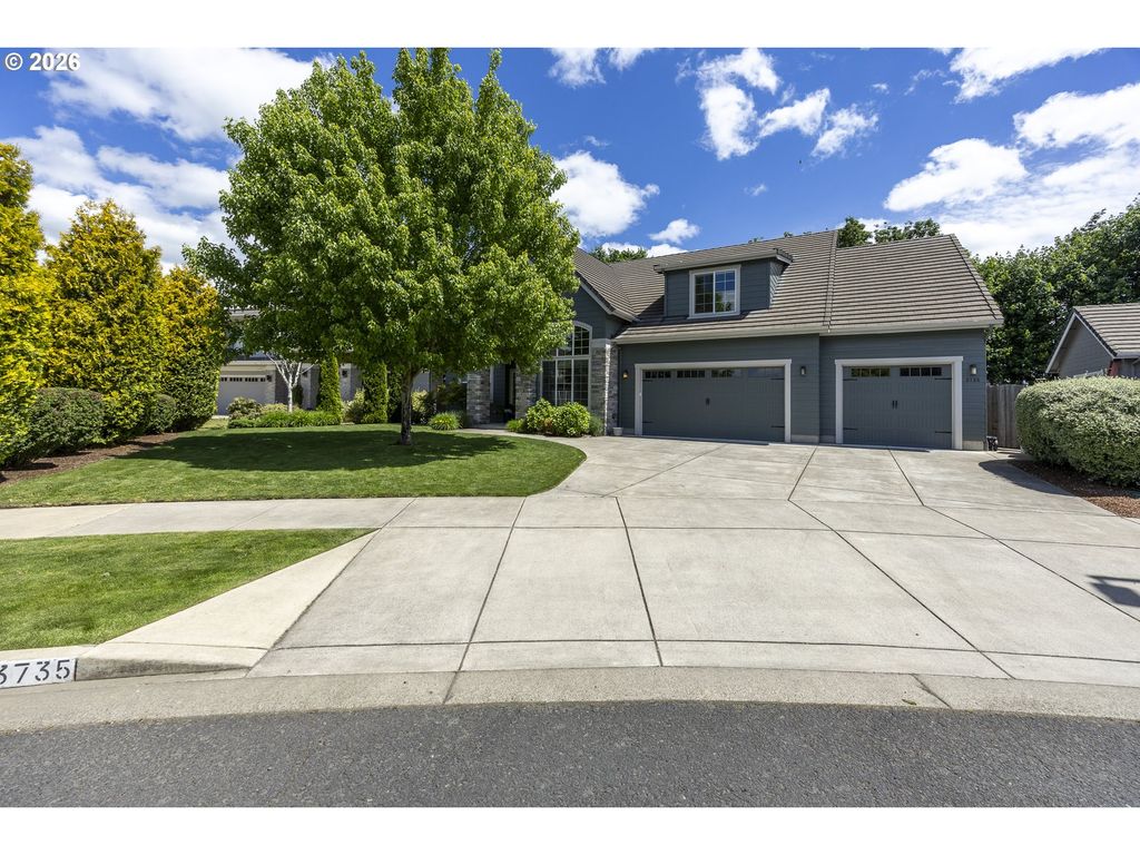 3735 NORWICH Ave, Eugene, OR 97408
