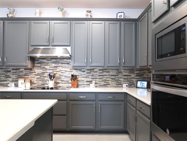 2535 FIREFLAG LANE, Sarasota, FL 34232