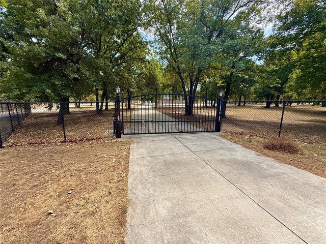 17820 SE 104th Street, Newalla, OK 74857
