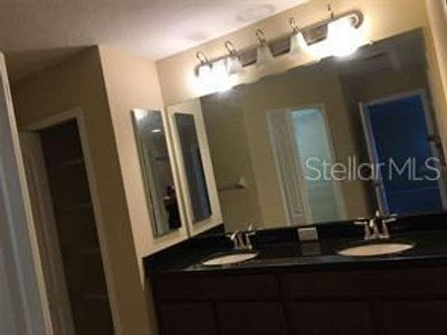 7821 TUSCANY WOODS DRIVE, Tampa, FL 33647