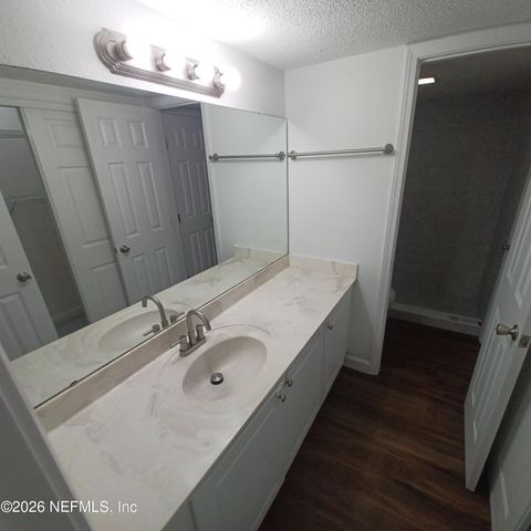 3918 LA MIRADA Drive N 7, Jacksonville, FL 32217