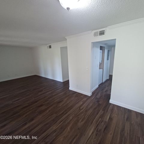 3918 LA MIRADA Drive N 7, Jacksonville, FL 32217