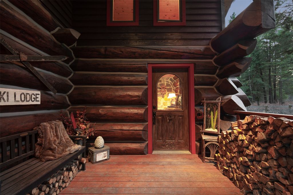 290 Larch Ridge, Columbia Falls, MT 59912 photo 2