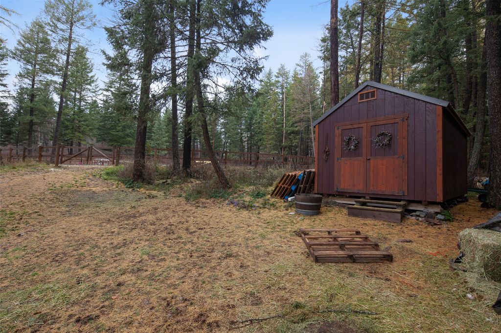 290 Larch Ridge, Columbia Falls, MT 59912 photo 23