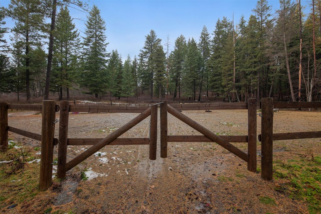 290 Larch Ridge, Columbia Falls, MT 59912 photo 24