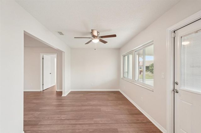 2009 HEREFORD DRIVE, Sun City Center, FL 33573