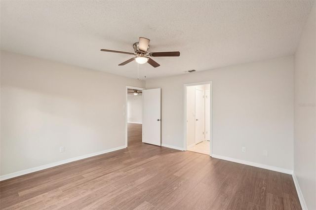 2009 HEREFORD DRIVE, Sun City Center, FL 33573