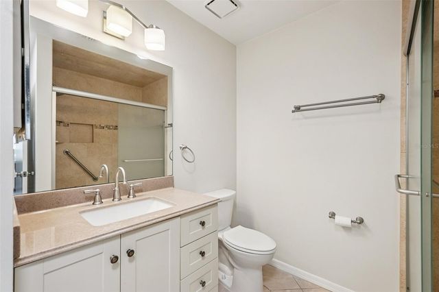 2009 HEREFORD DRIVE, Sun City Center, FL 33573