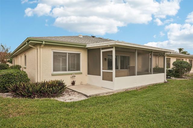 2009 HEREFORD DRIVE, Sun City Center, FL 33573