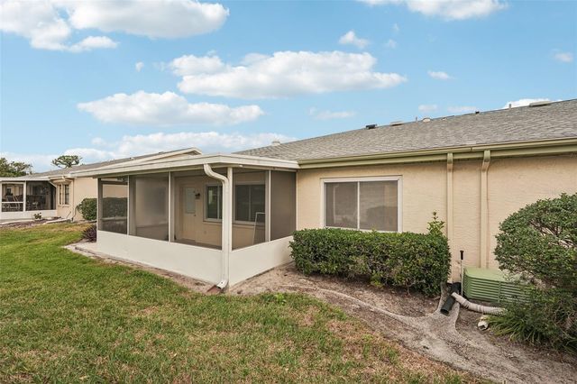 2009 HEREFORD DRIVE, Sun City Center, FL 33573