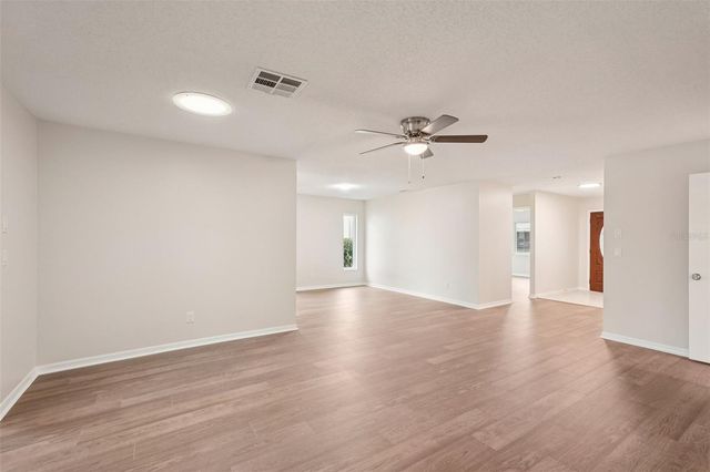 2009 HEREFORD DRIVE, Sun City Center, FL 33573