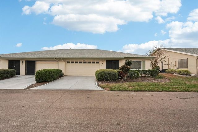 2009 HEREFORD DRIVE, Sun City Center, FL 33573