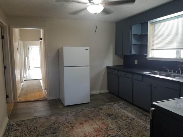 1224 Raymond Avenue, Fort Pierce, FL 34950