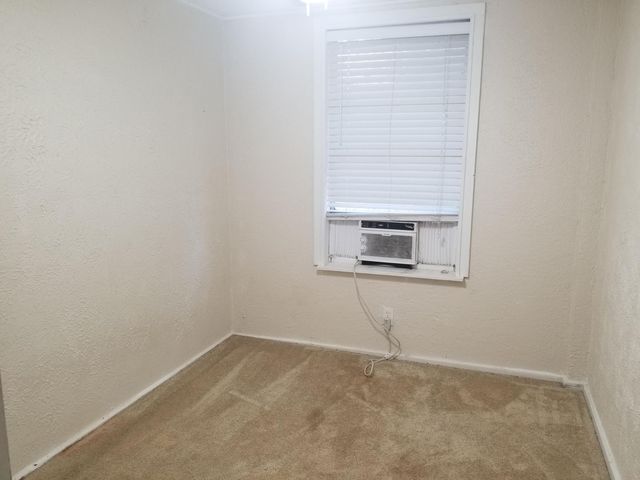 1224 Raymond Avenue, Fort Pierce, FL 34950