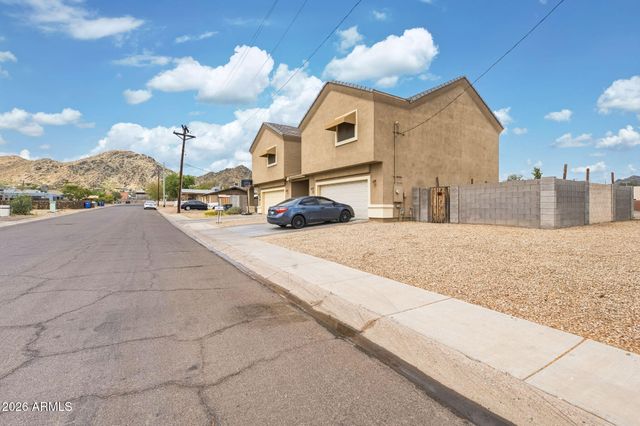 204 E Hatcher Road, Phoenix, AZ 85020