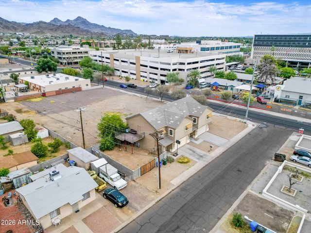 204 E Hatcher Road, Phoenix, AZ 85020
