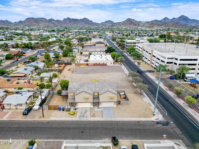 204 E Hatcher Road, Phoenix, AZ 85020