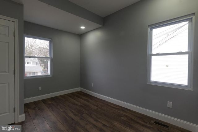 4905 MIDWOOD AVE, Baltimore, MD 21212