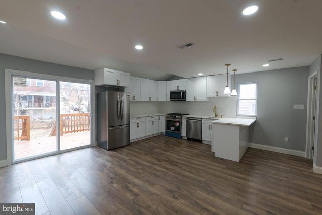 4905 MIDWOOD AVE, Baltimore, MD 21212