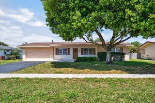 7241 NW 10th Pl, Plantation, FL 33313