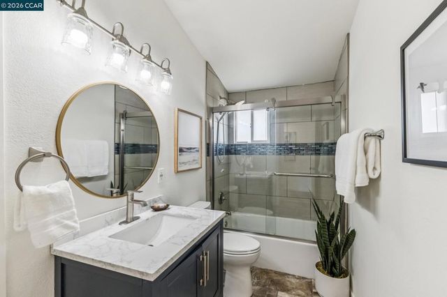 2342 Gehringer Dr, Concord, CA 94520