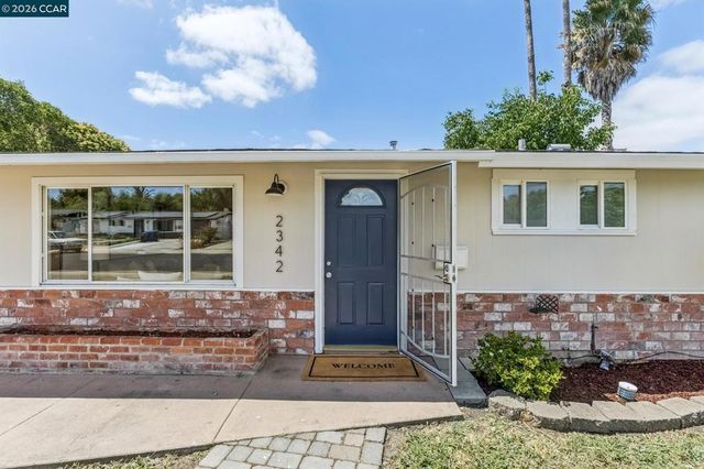 2342 Gehringer Dr, Concord, CA 94520