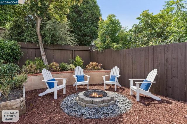 2342 Gehringer Dr, Concord, CA 94520