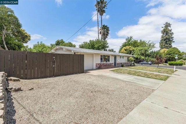 2342 Gehringer Dr, Concord, CA 94520