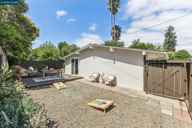 2342 Gehringer Dr, Concord, CA 94520