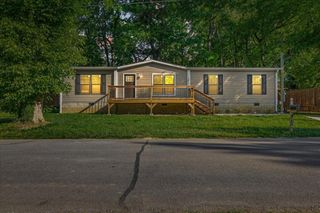 403 W Bank Street, Athens, TN 37303