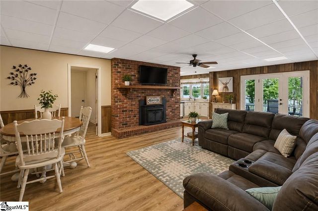 2212 Surfside Drive, Anderson, SC 29625