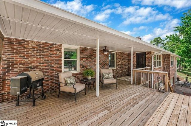 2212 Surfside Drive, Anderson, SC 29625