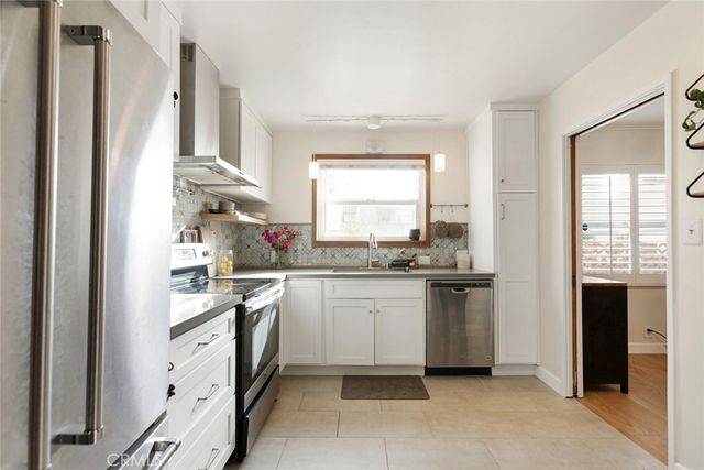 1023 E 1st Street 19, Long Beach, CA 90802